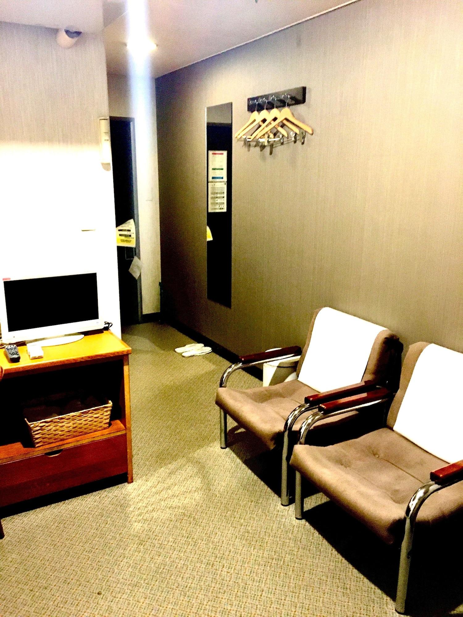 Hotel Kikuei Namba Ōsaka Extérieur photo