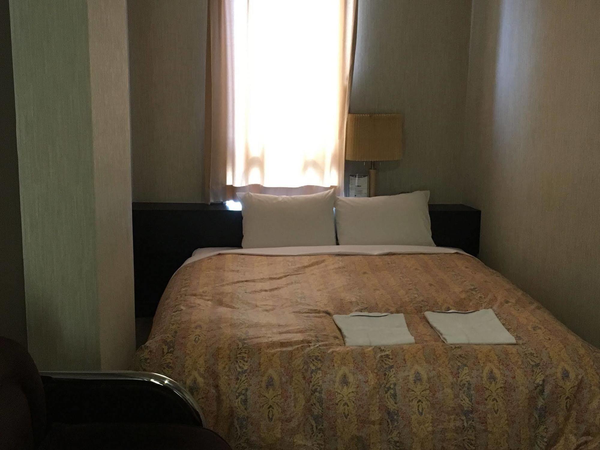 Hotel Kikuei Namba Ōsaka Extérieur photo