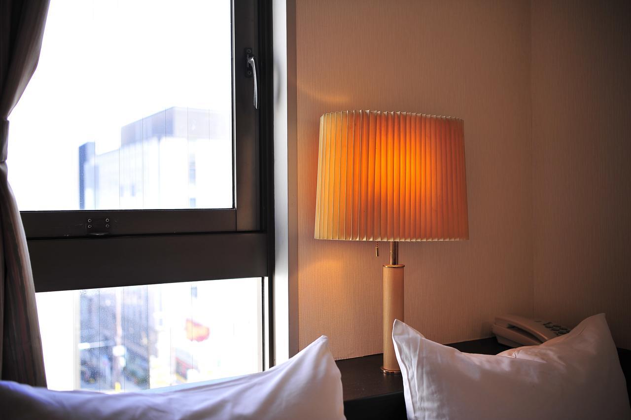 Hotel Kikuei Namba Ōsaka Extérieur photo