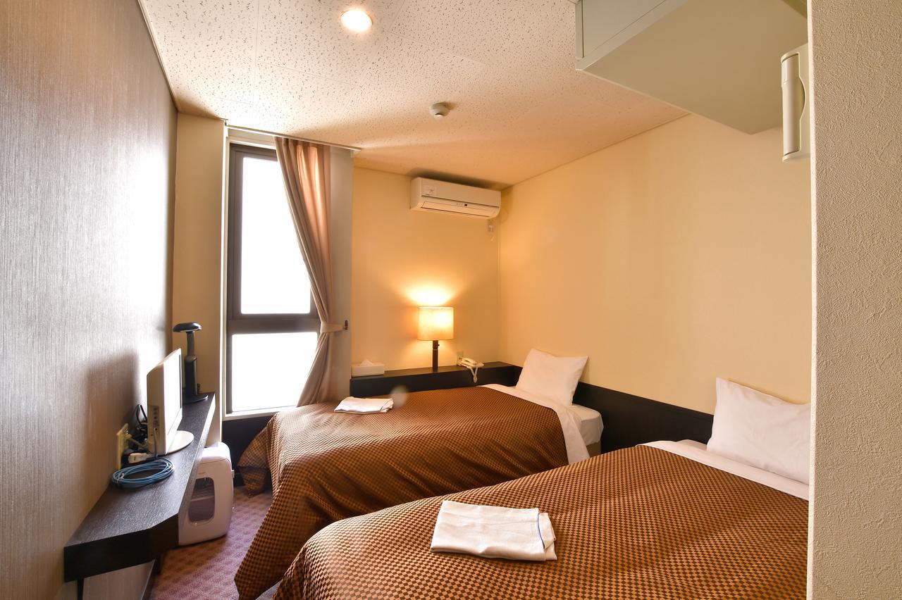 Hotel Kikuei Namba Ōsaka Extérieur photo