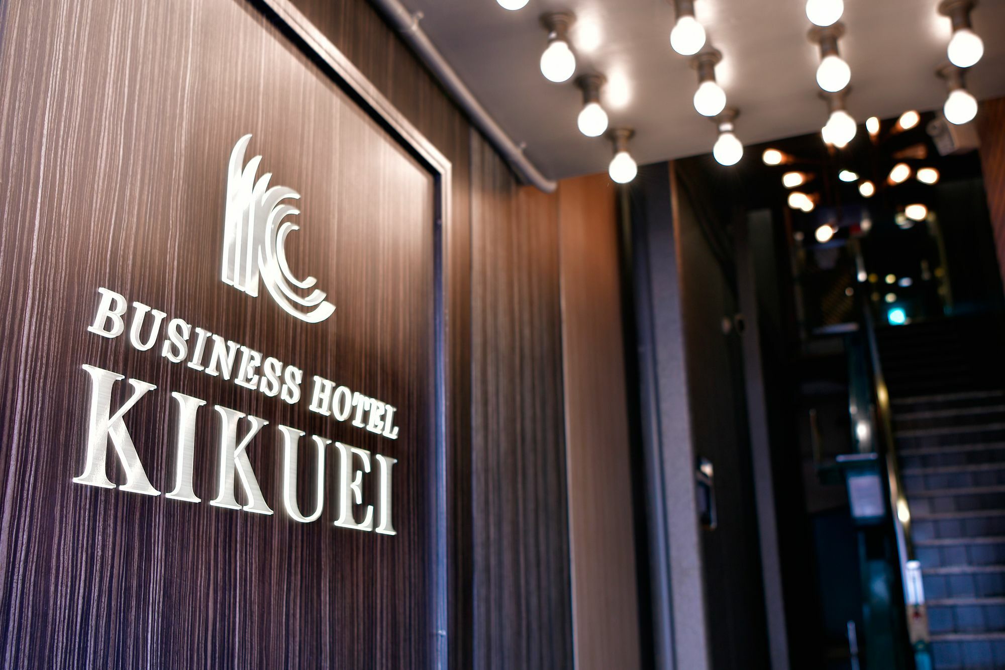 Hotel Kikuei Namba Ōsaka Extérieur photo